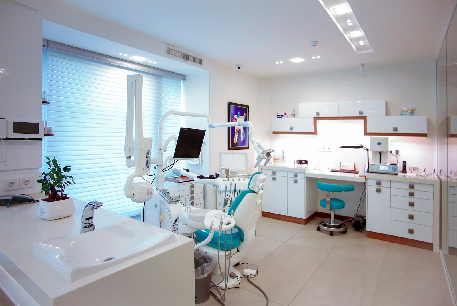 A Buji partner clinic treatment room